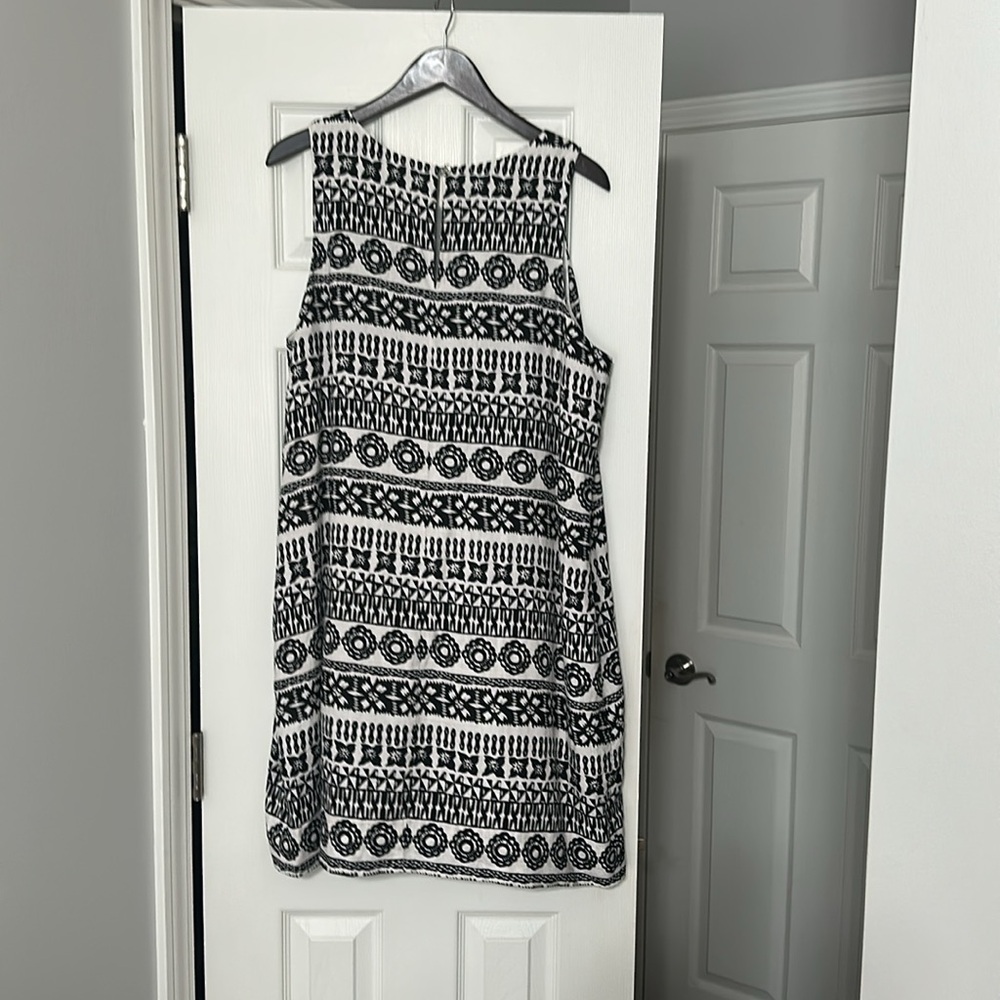 Tommy Bahama Linen Dress - Picture 8 of 8